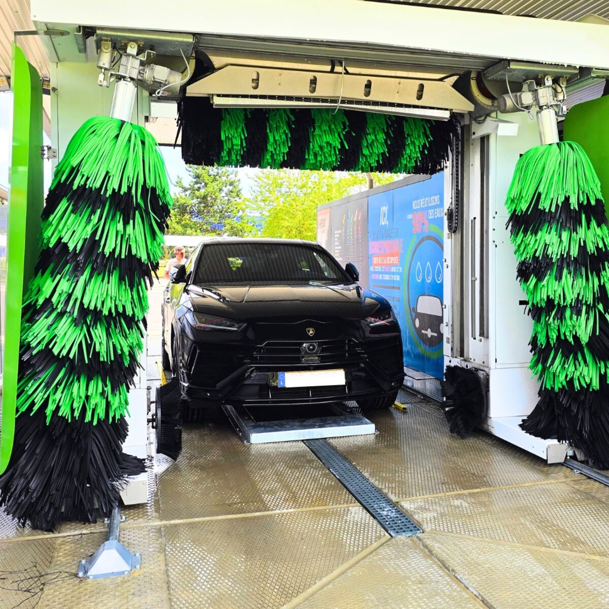 Portiques de lavage automatique INFINITY dernière génération - Expertise Lavage Auto