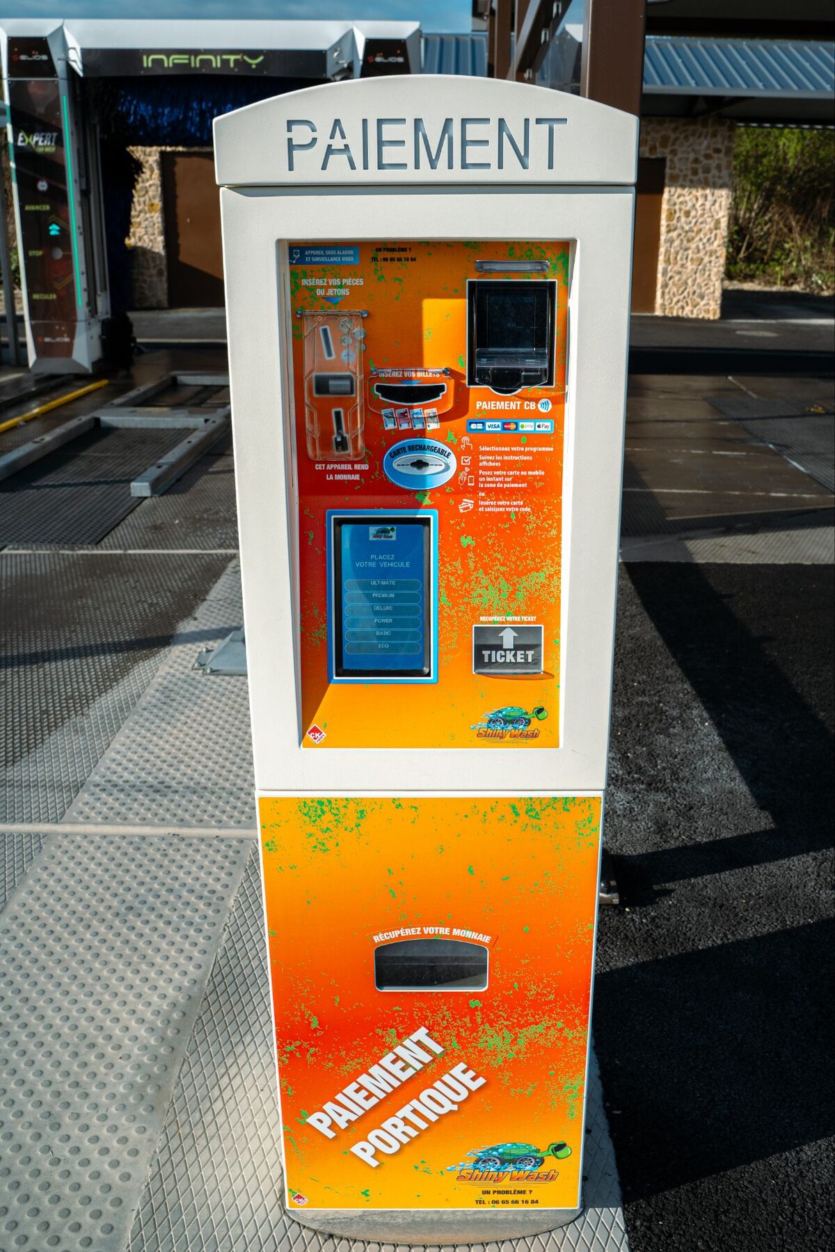 Borne de paiement CB sans contact portique - Expertise Lavage Auto